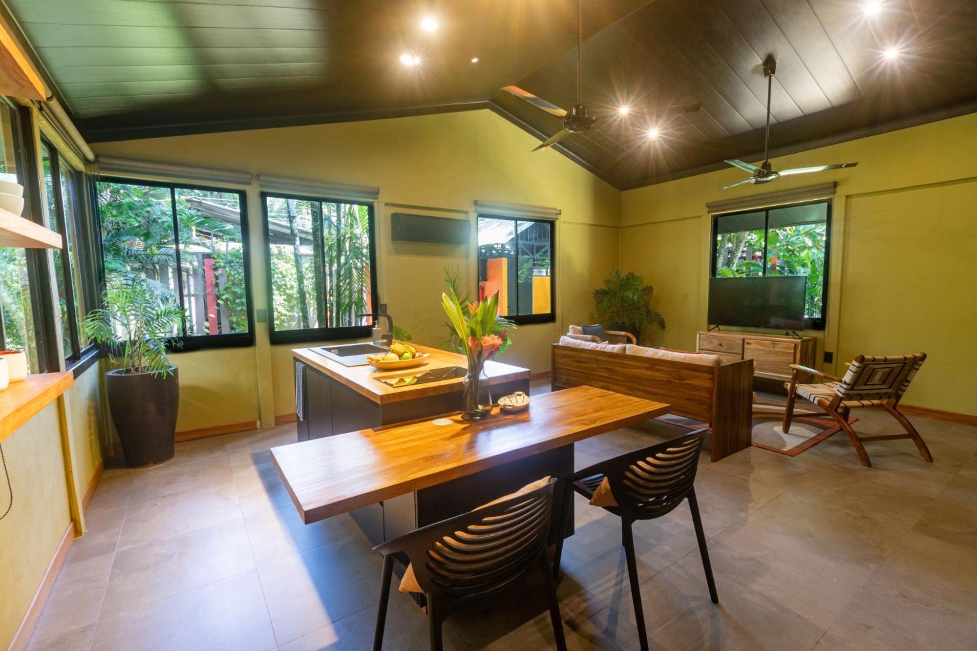 Hotel Banana Azul - Adults Only Puerto Viejo de Talamanca Εξωτερικό φωτογραφία